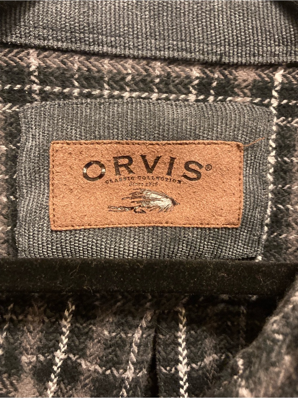 ORVIS Men's Heavyweight Long-Sleeve Flannel Shirt - Size Medium - Picture 3 of 11